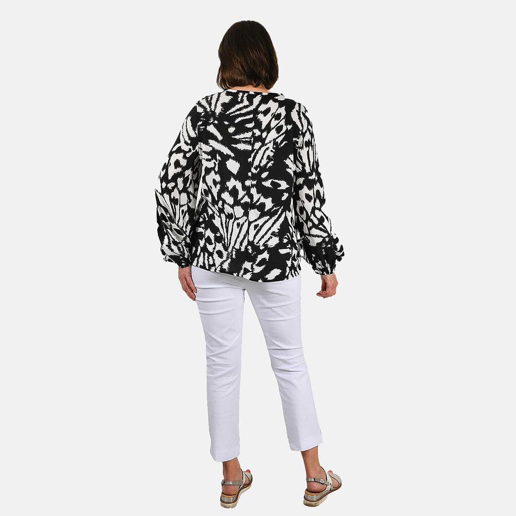 100% Viscose Long Sleeves Abstract Top (Size L) - Black