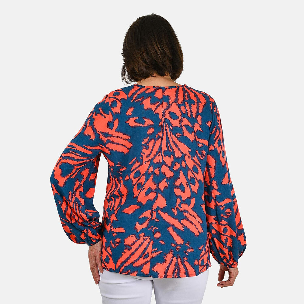 100% Viscose Long Sleeves Abstract Top (Size S) - Blue
