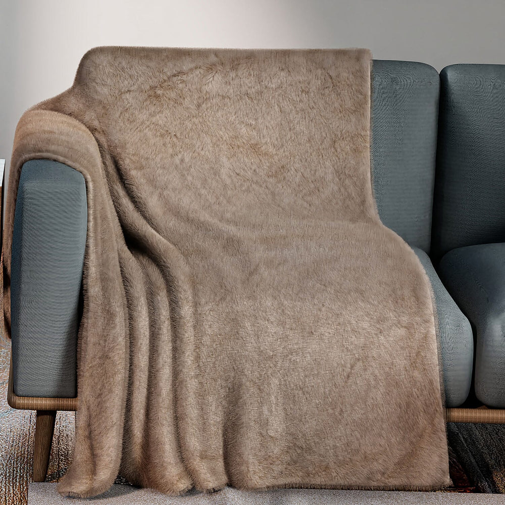 Luxurious Plush Sherpa Blanket 1000Gsm (200x150 cm ) - Grey