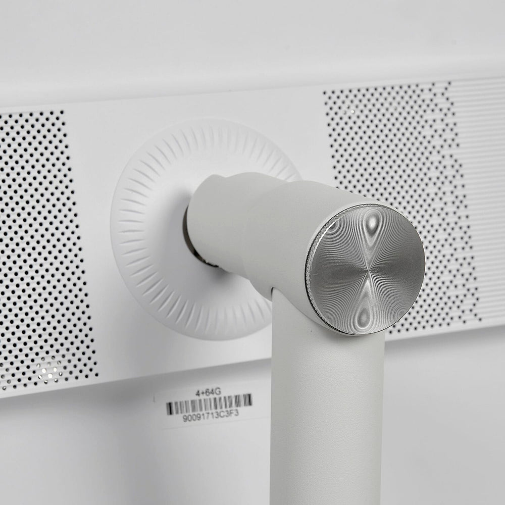 Tech Accessories (Size 1070x195 cm) - White & White