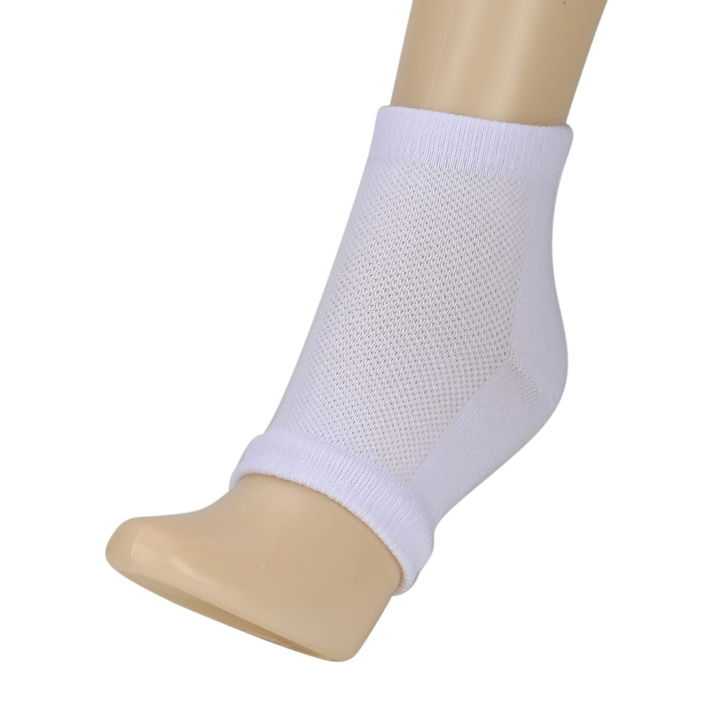 3 Packs Moisturizing Heel Socks (Size 18x1x1 cm) - Grey, Beige & White -  effectively preventing cracked feet and softening dead skin
