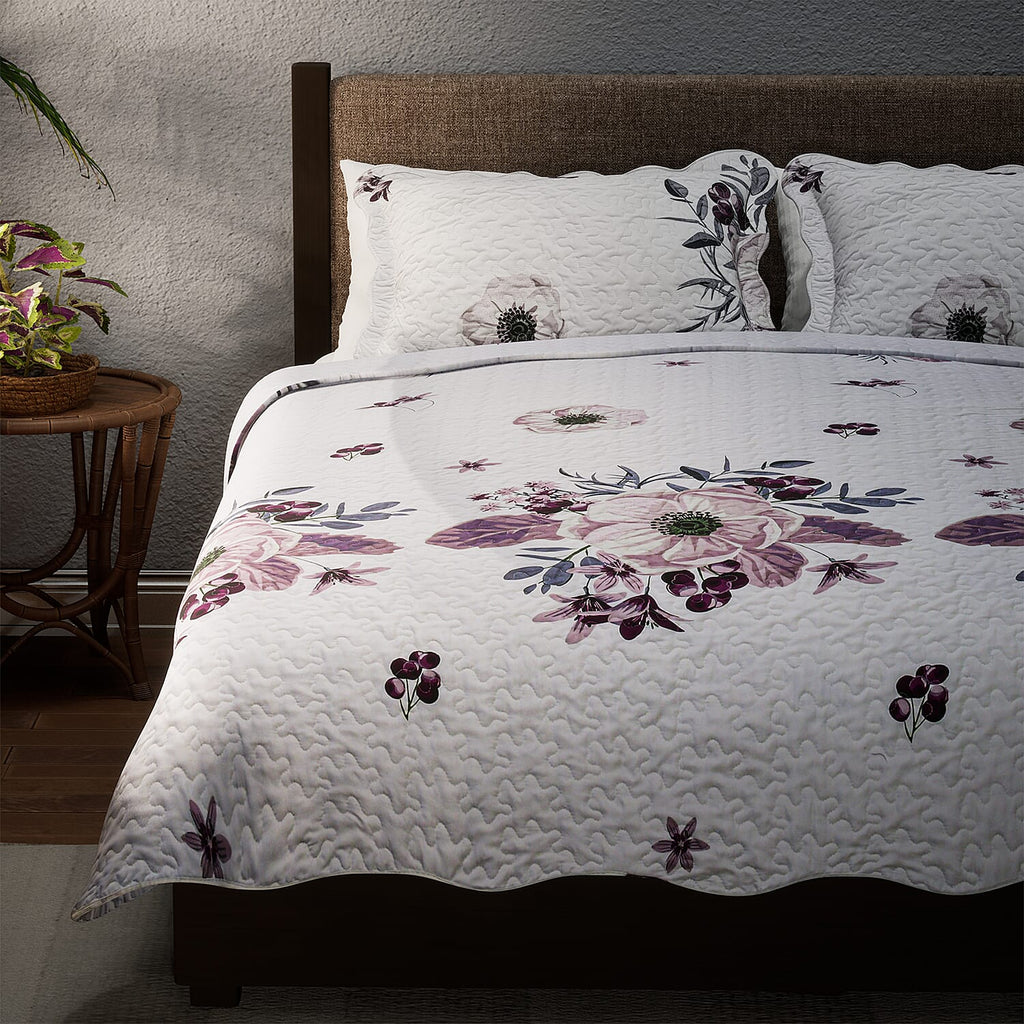 Flowers in Bloom- Summer Quilt with 2 Pillowcases (Double Size) - White and Purple