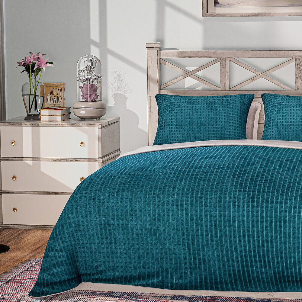 3 Piece Set - One Time Closeout - Extra Warm Sherpa Duvet Cover with 2 Pillowcases (Double Size) - Green