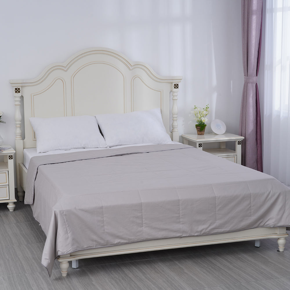 Deluxe Range 100% Mulberry Silk Quilt with 100% Cotton Cover - Light Grey (Size King)_3736122