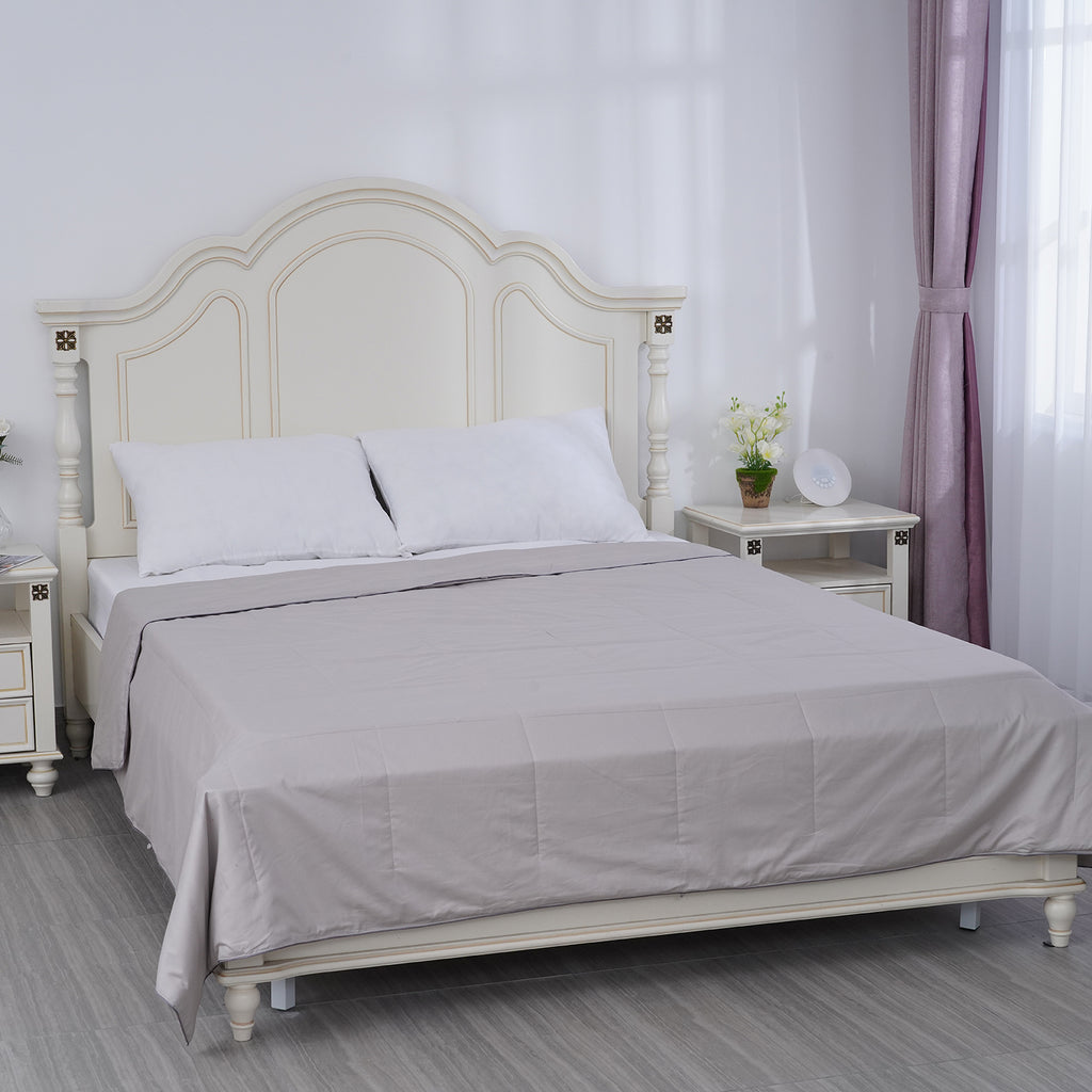 Deluxe Range 100% Mulberry Silk Quilt with 100% Cotton Cover - Light Grey (Size King)_3736122