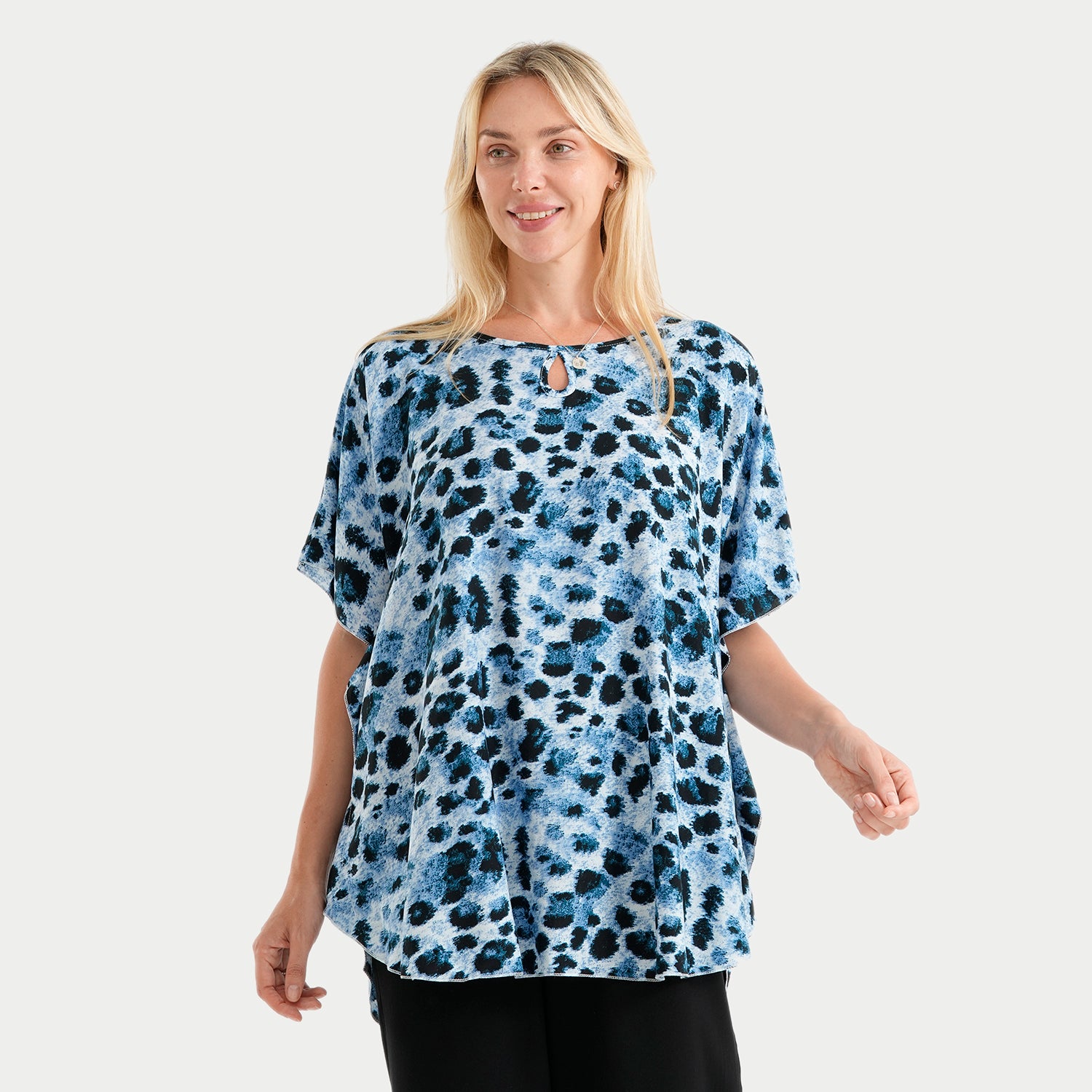 styled by Round neck top_4449976_1