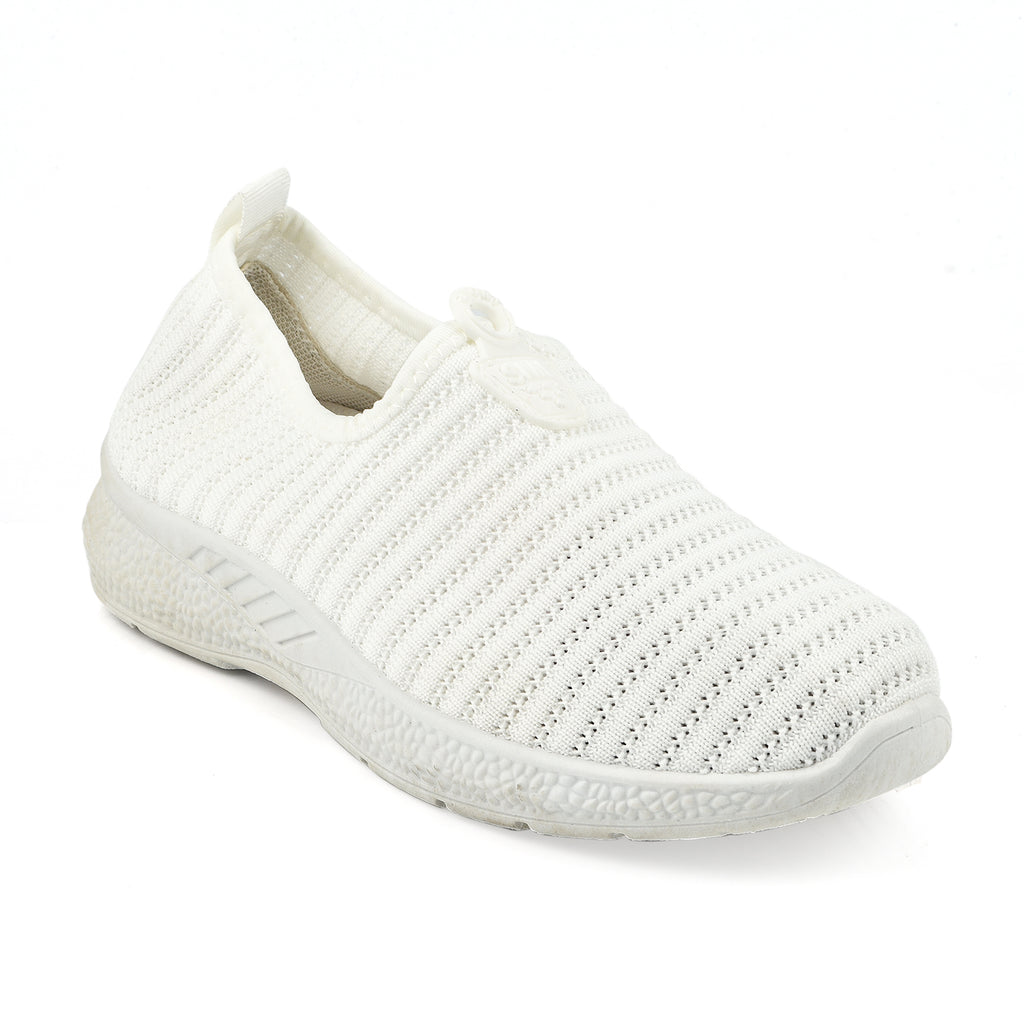 Womens Comfortable Slip-On Shoes (Size 5) - White_6712622_3