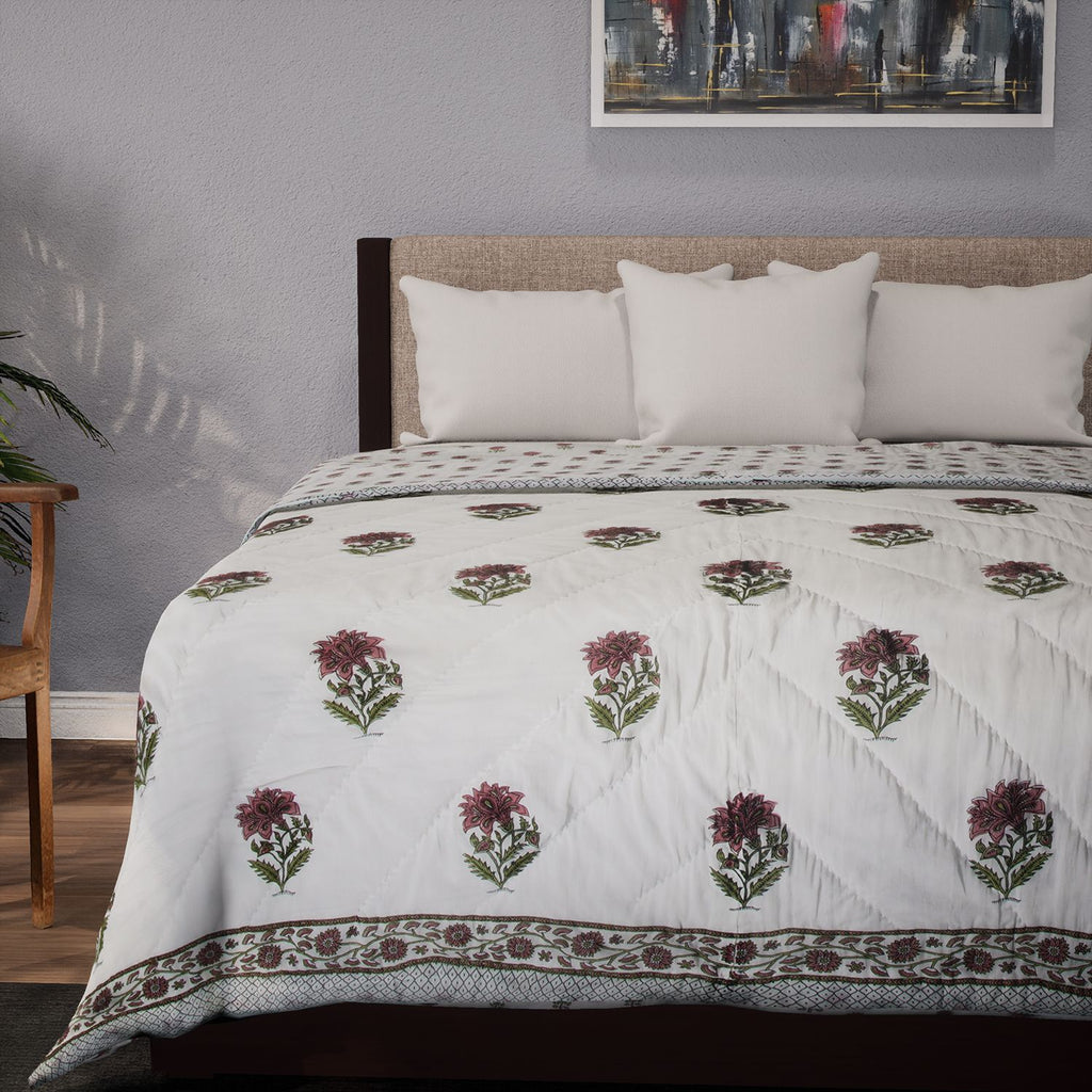 One Time Deal- 100% Cotton SANGANER Printed Quilt Comes with Bag (Double Size, 200x200 cm) - Pink & Olive Green_7370427_3
