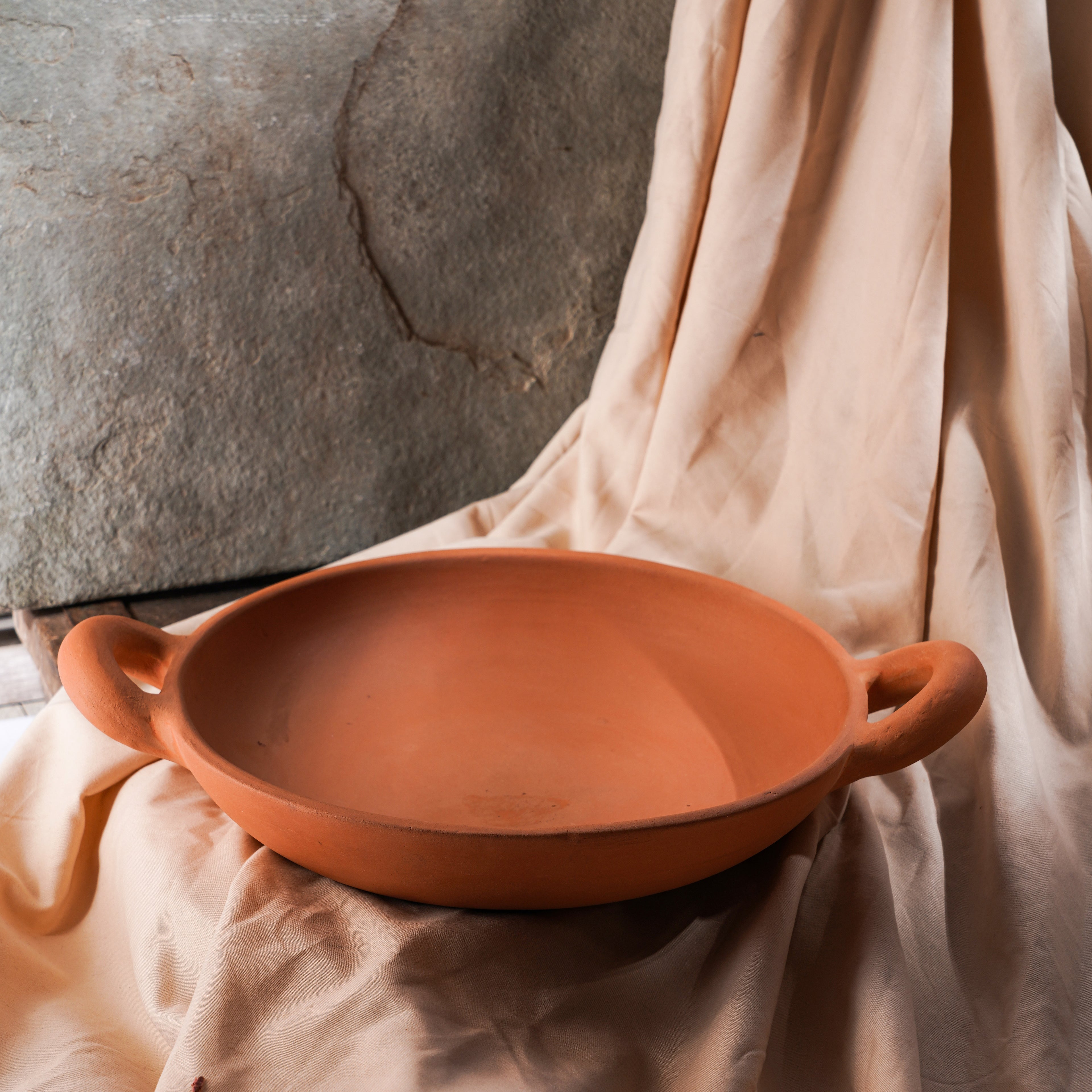 Handmade Terracotta Pan (Size 32x25x6 Cm)_7597782_1
