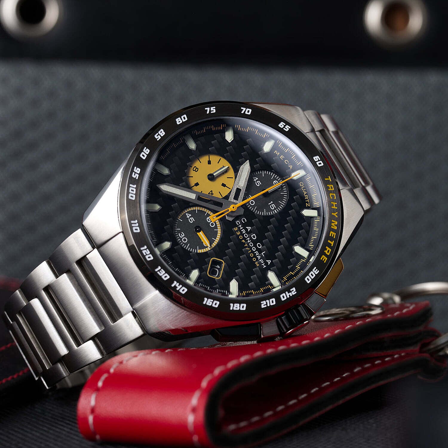 CADOLA Peterson 44mm 10 ATM Water Resistant Watch With Stainless Steel Chain Bracelet & Extra Yellow Silicon Strap
