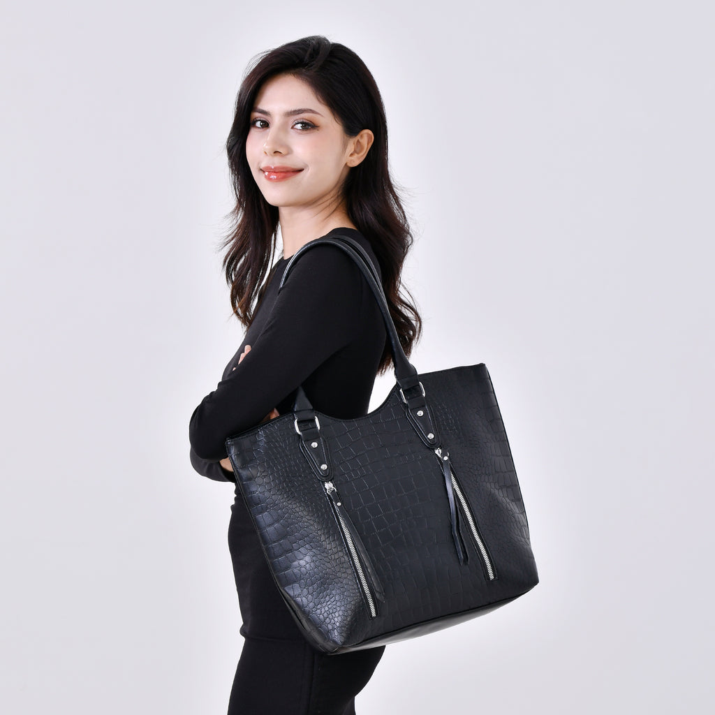 PU Crocodile Tote Bag (Size 31x13x32 cm) - Black & Black_7673246_1