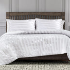 Polyester Patterned Comforter and Duvet (Size 200x1 cm) - White & White