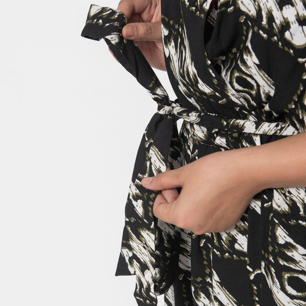 La Marey 100% Viscose Ikat Pattern Ladies Jumpsuit (Size S) - Black