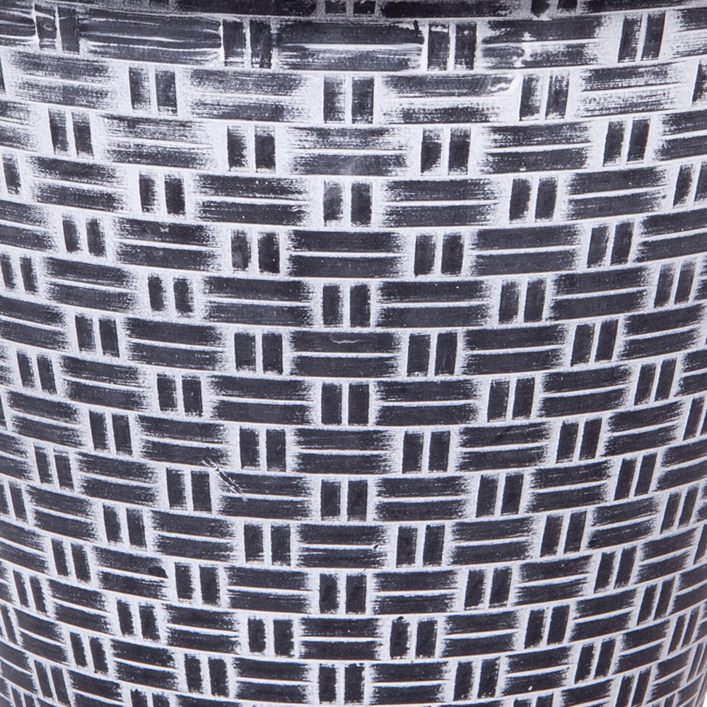 7730889_1.jpg