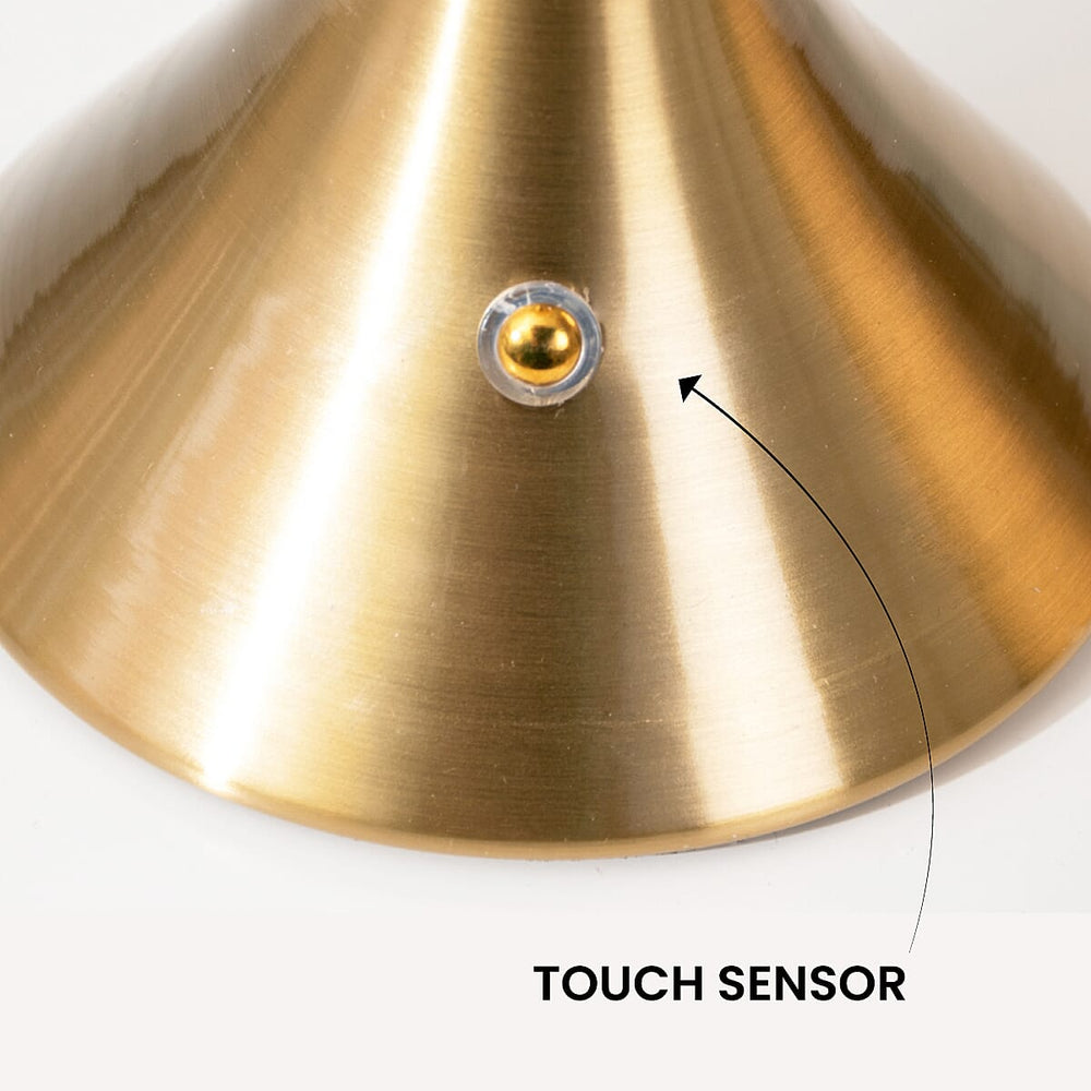 Lamp Shade (Size 15x15x30 cm) - Gold
