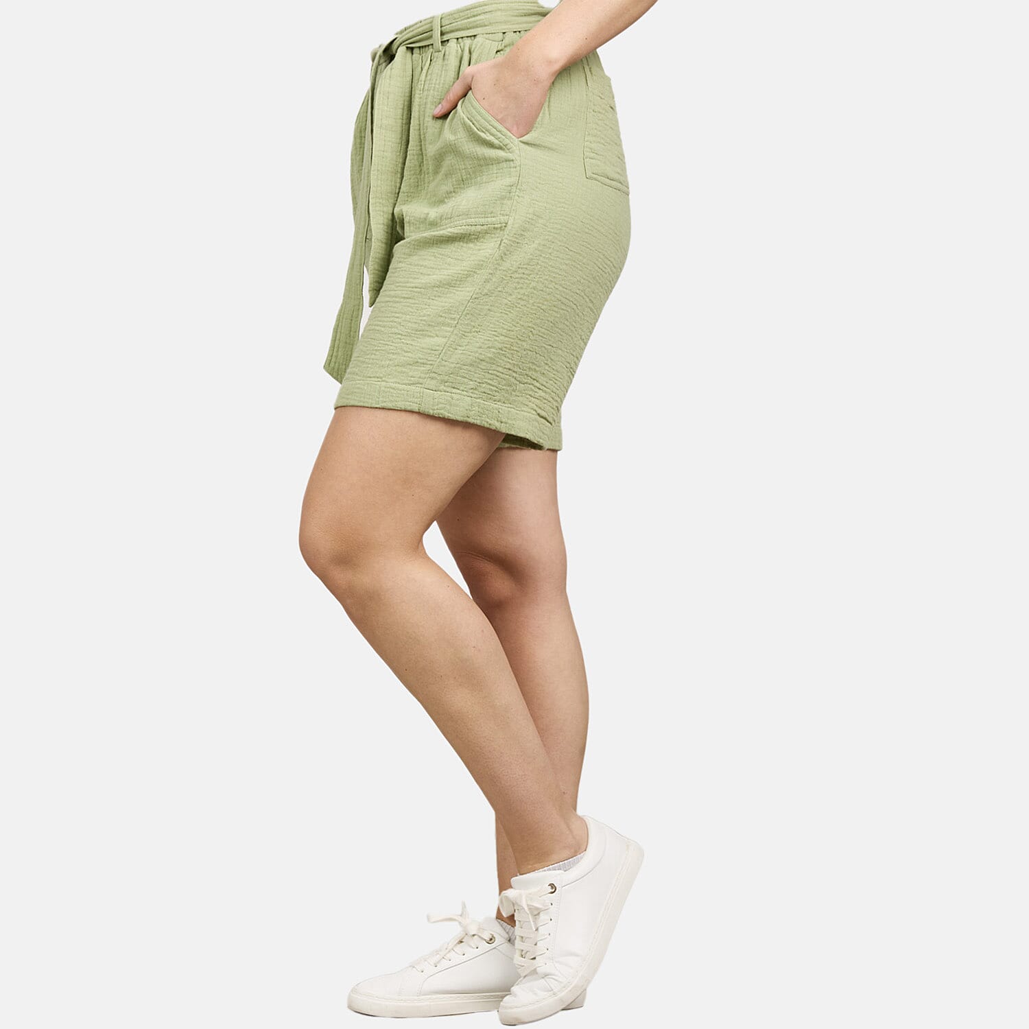Mudflower 100% Cotton Knee-length Belted Shorts (Size 12) - Green