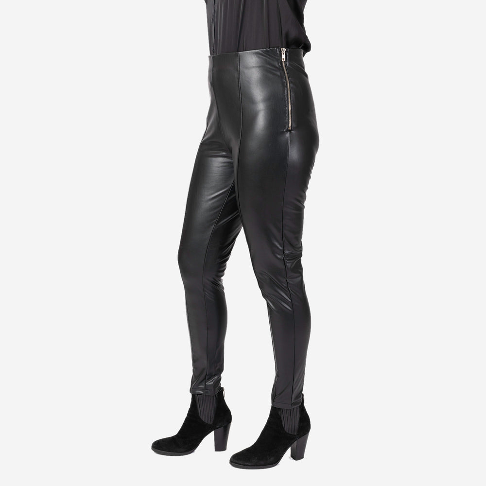Closeout Deal Polyester Jean and Pant/Trouser (Size 1x1 cm) - Black_7852451_1