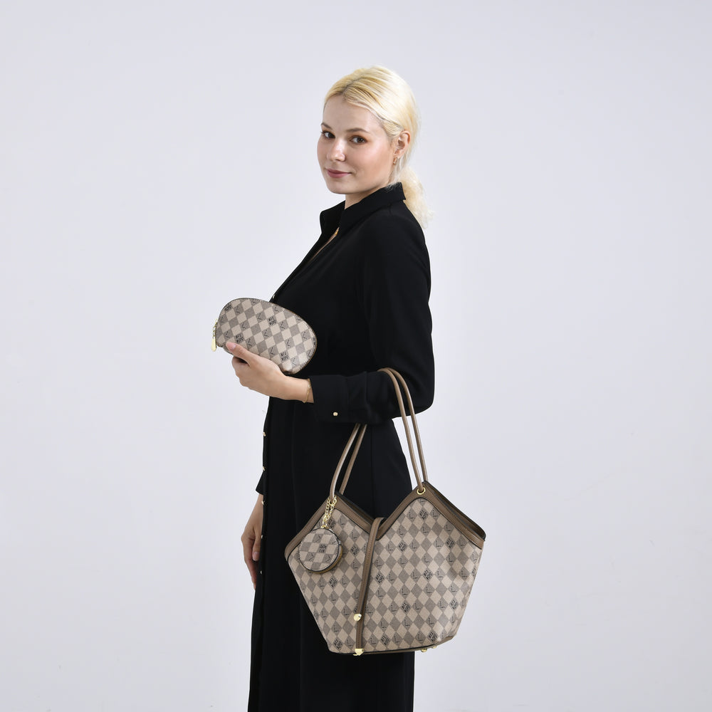 PU Check Tote Bag (Size 38x51x13 cm) - Khaki & Khaki_8025650_1