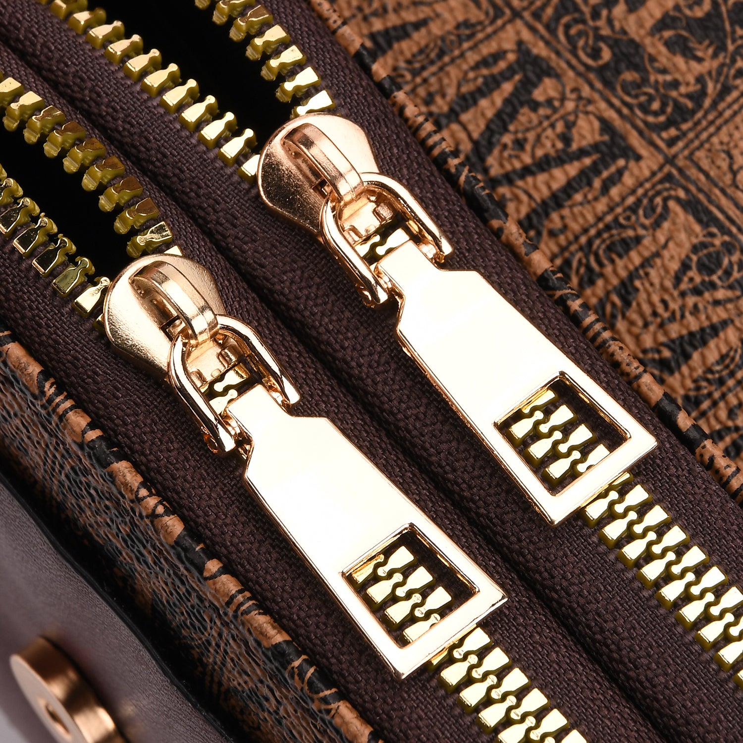 Crossbody Bag (Size - One Size) - Brown & Brown_8046649_6