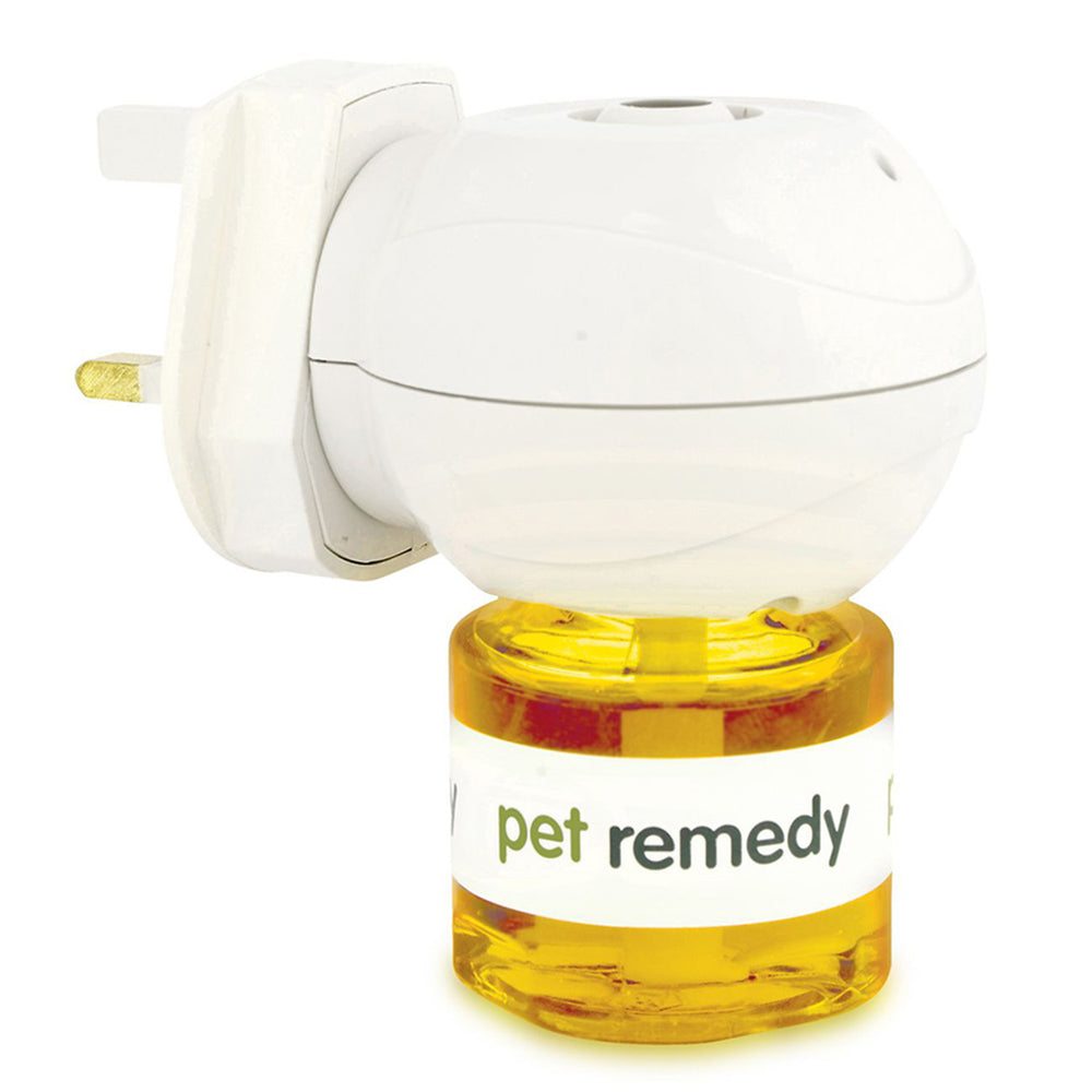 Pet Remedy Plug Diffuser + 40ml (60 Days Use)_8082235_1