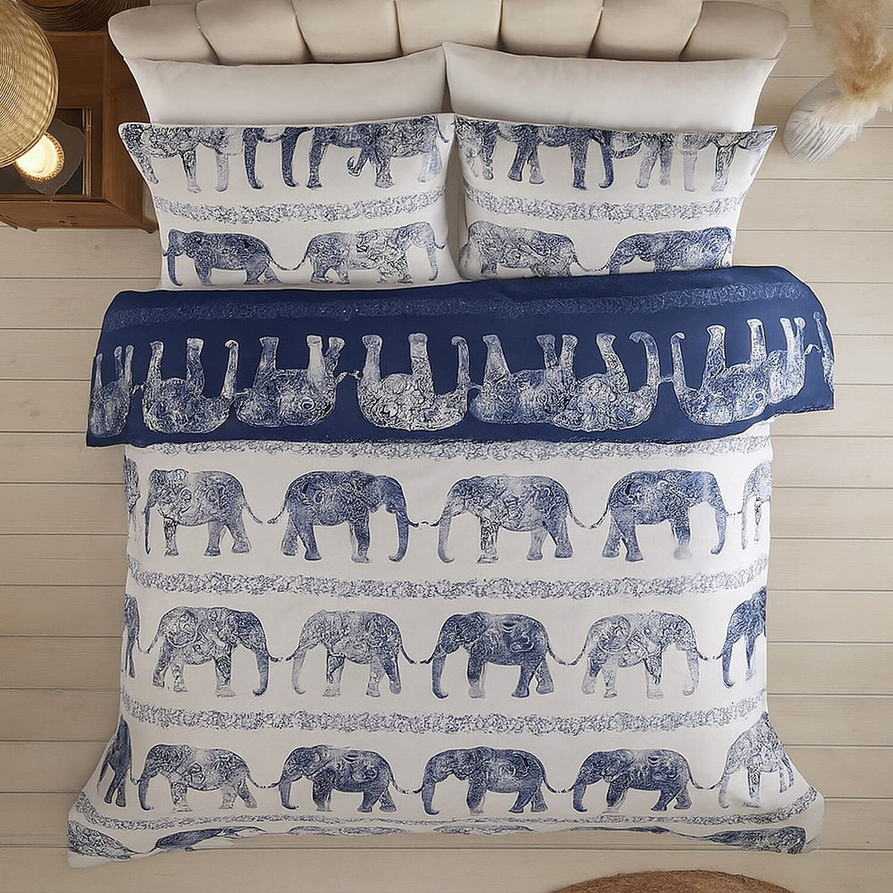 Simply Charlotte Animal Comforter and Duvet (Size 1x137 cm) - White Blue