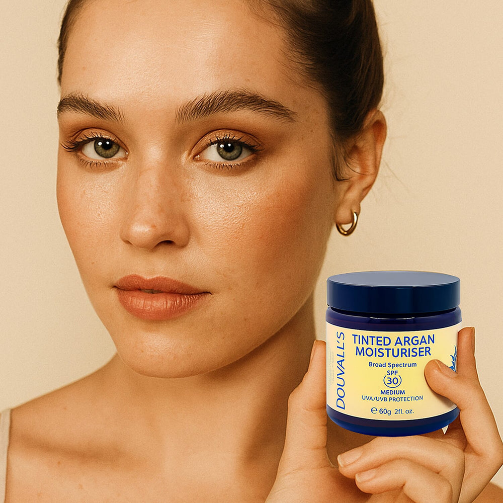 Douvalls- Tinted SPF30 Argan Moisturiser - 60ml (Medium)
