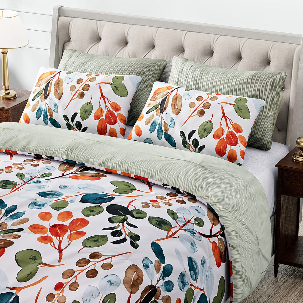Homesmart 3 Piece Floral & Leaf Print Comforter Set Inc. 1 Comforter & 2 Pillowcases (Size UK King) - Multi