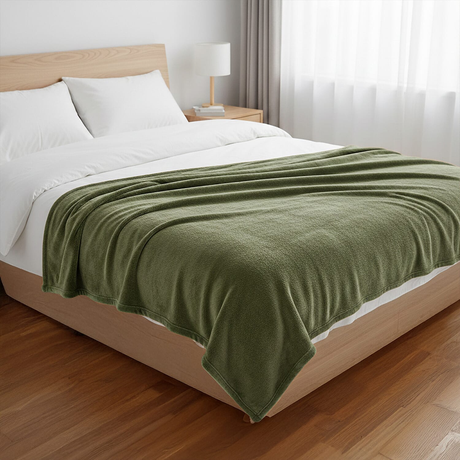THE EPITOME OF LUXURY - Super Luxurious 550 GSM Fluffy and Cozy Large Blanket (200 x 150 cm) - Forest Green