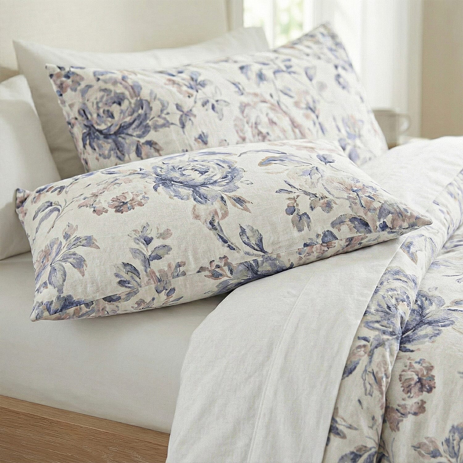 Pastel Floral Veins Print Duvet Cover Set With 2 Pillowcases & Fitted Sheet (Size King) - Pink