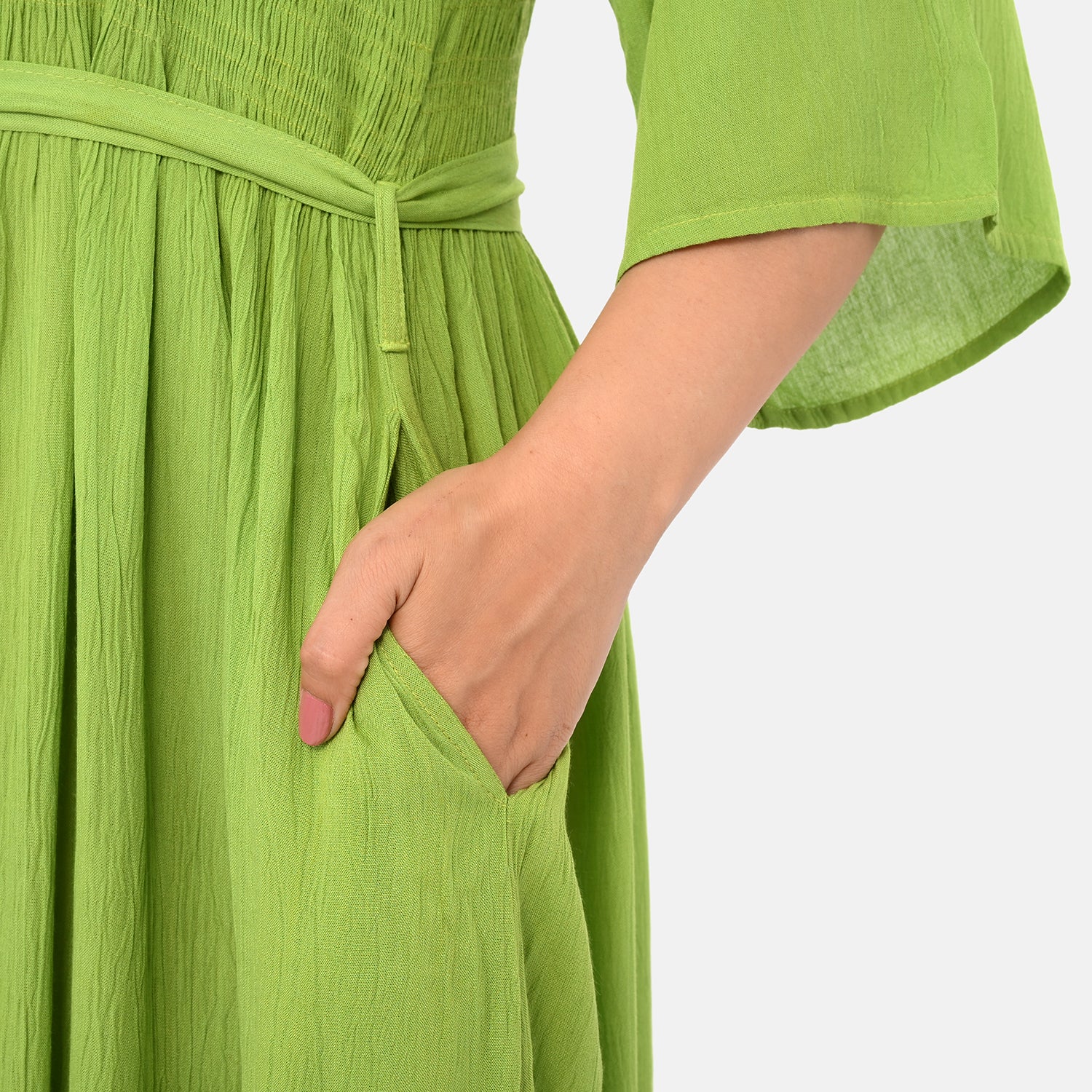 8243894_5.jpg