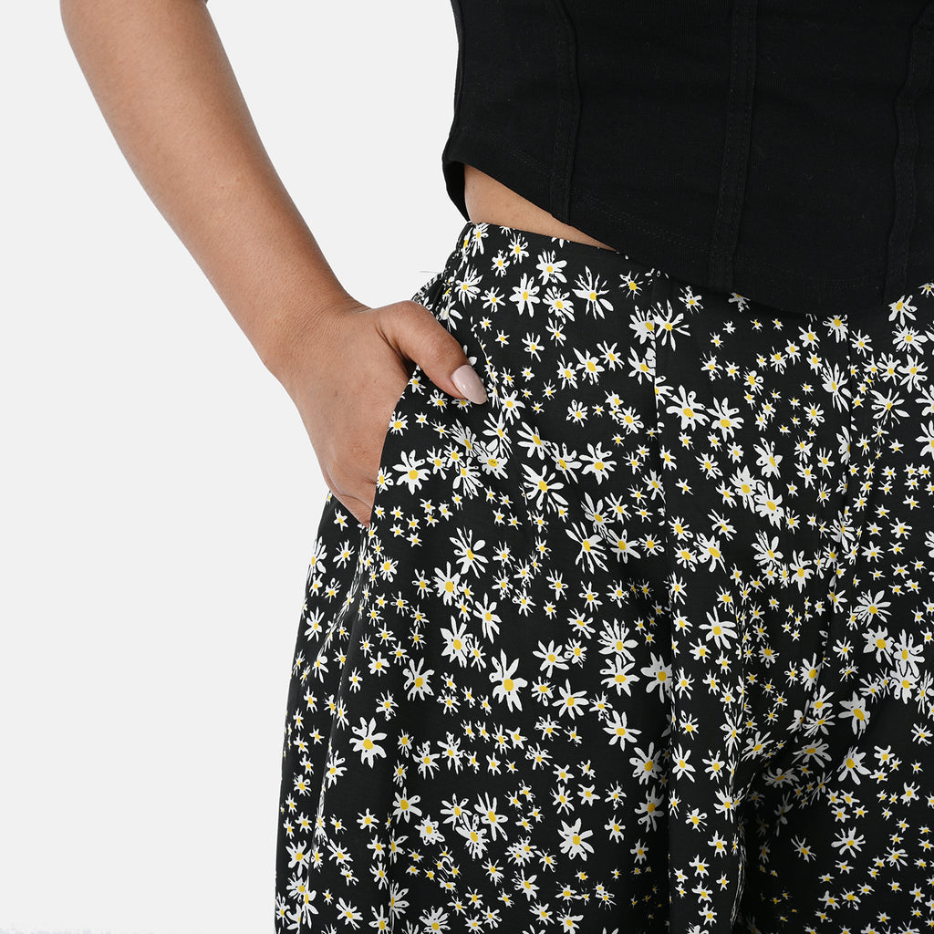 & Maisi Printed Jean and Pant/Trouser (Size - Large) - Black & White_8308895_5