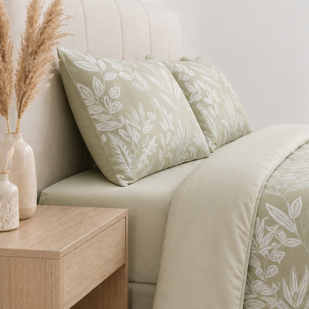 Livemore Set of 4: Reversible Printed Bedding Sheet Set - inc. Deep Fitted Sheet, Duvet Cover & 2 x Pillowcases (Double, 200 x 200 cm) - Green_8314274_1