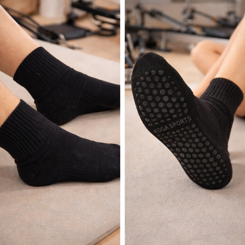 Socks (Size - One Size) - Black & Black