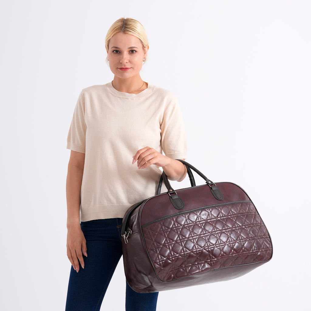 Quilted Weekender Travel Style Duffle Bag with Shoulder Strap - Burgundy_8465929_3