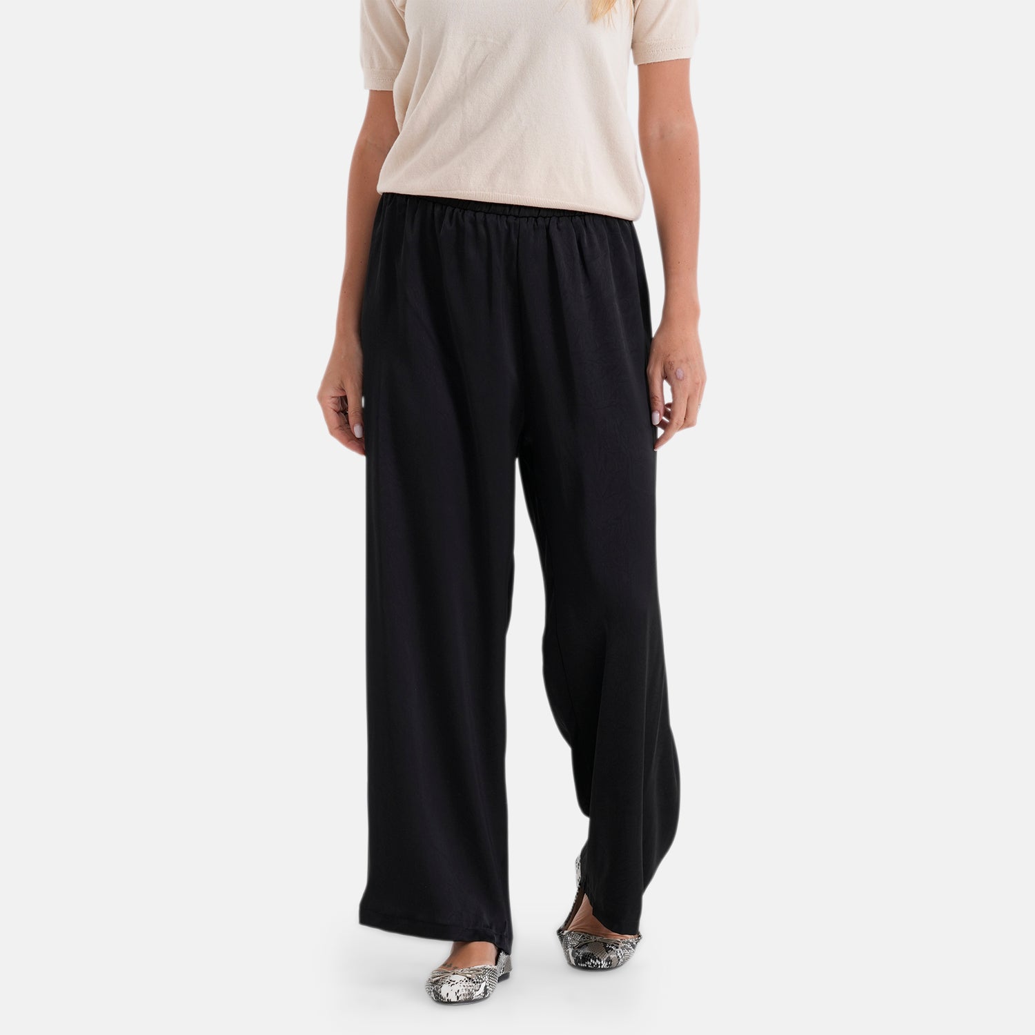 La Marey Silk Feeling Wide Leg Trousers (Size - L/XL) - Black_8465989