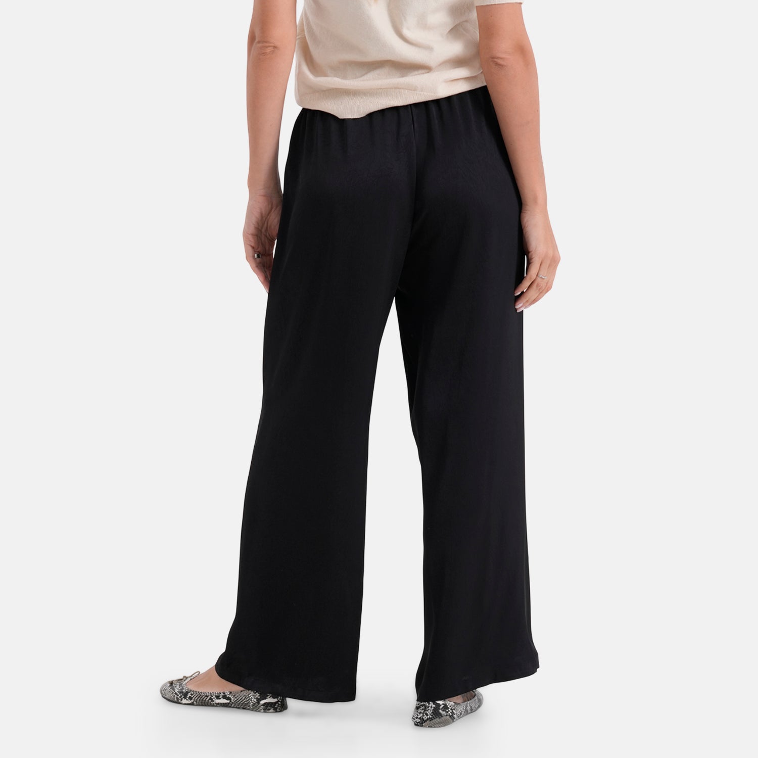 La Marey Silk Feeling Wide Leg Trousers (Size - L/XL) - Black_8465989_2