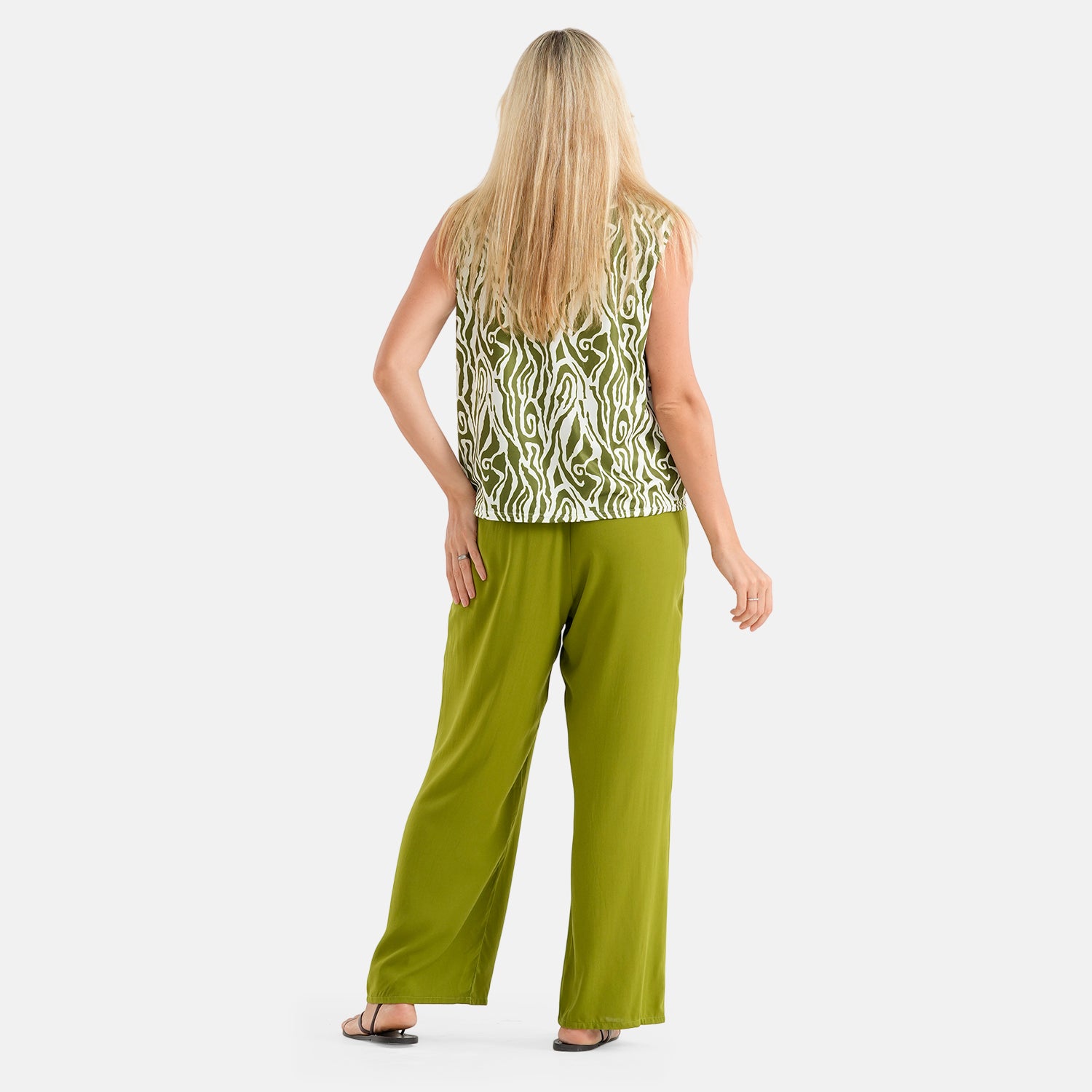 & Maisi Printed Loungwear (Size - Medium) - Green_8484453_2