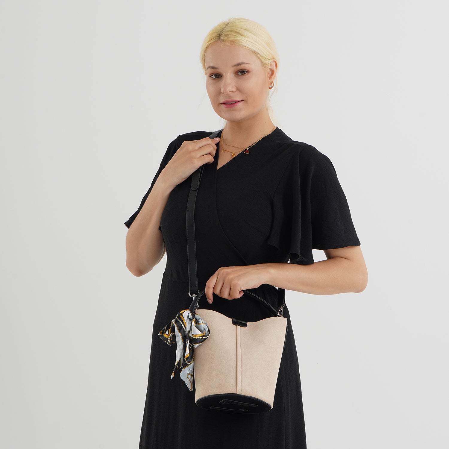 Styled By Crossbody Bag (Size - One Size) - Khaki_8502323
