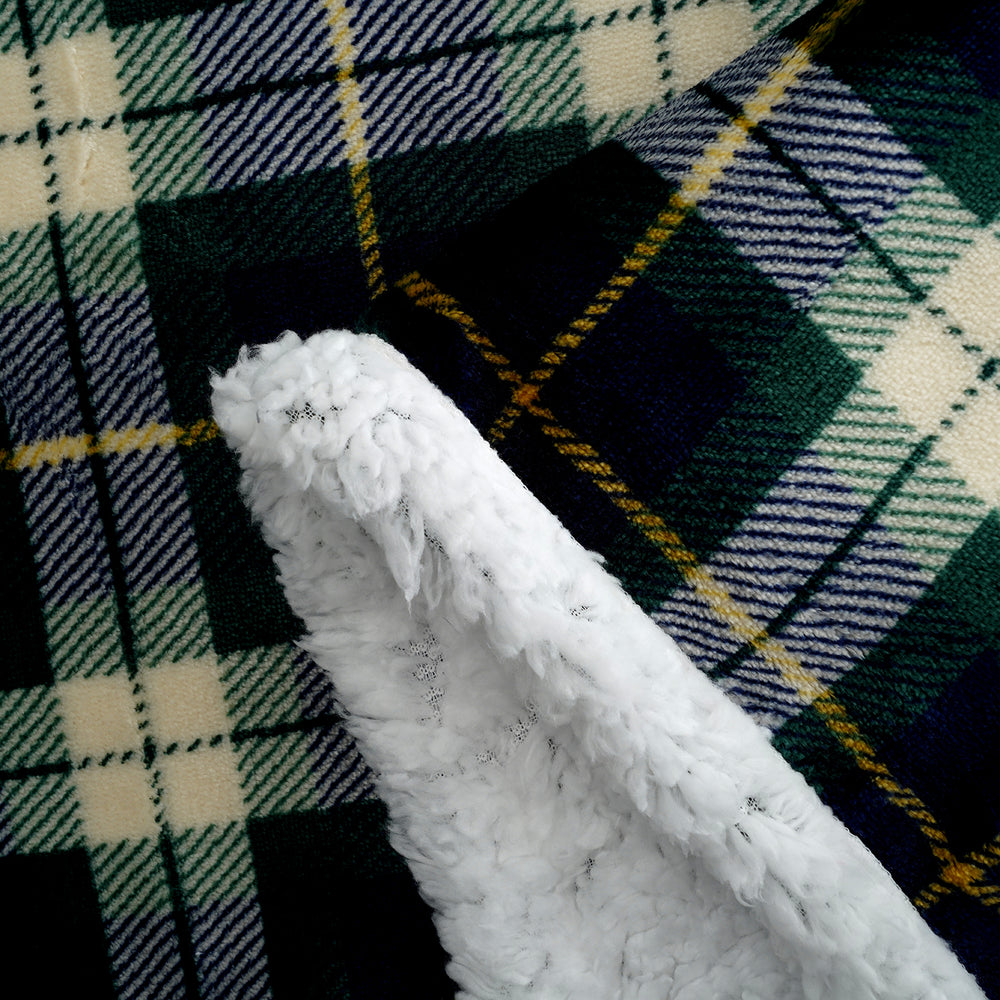 Bliss & Beyond Check Print Flannel & Sherpa Double Layer Heavyweight Blanket (150 x 200cm) - Dark Green & White_8502502_3