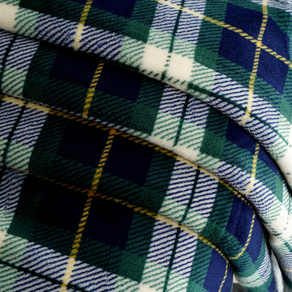 Bliss & Beyond Check Print Flannel & Sherpa Double Layer Heavyweight Blanket (150 x 200cm) - Dark Green & White_8502502_5