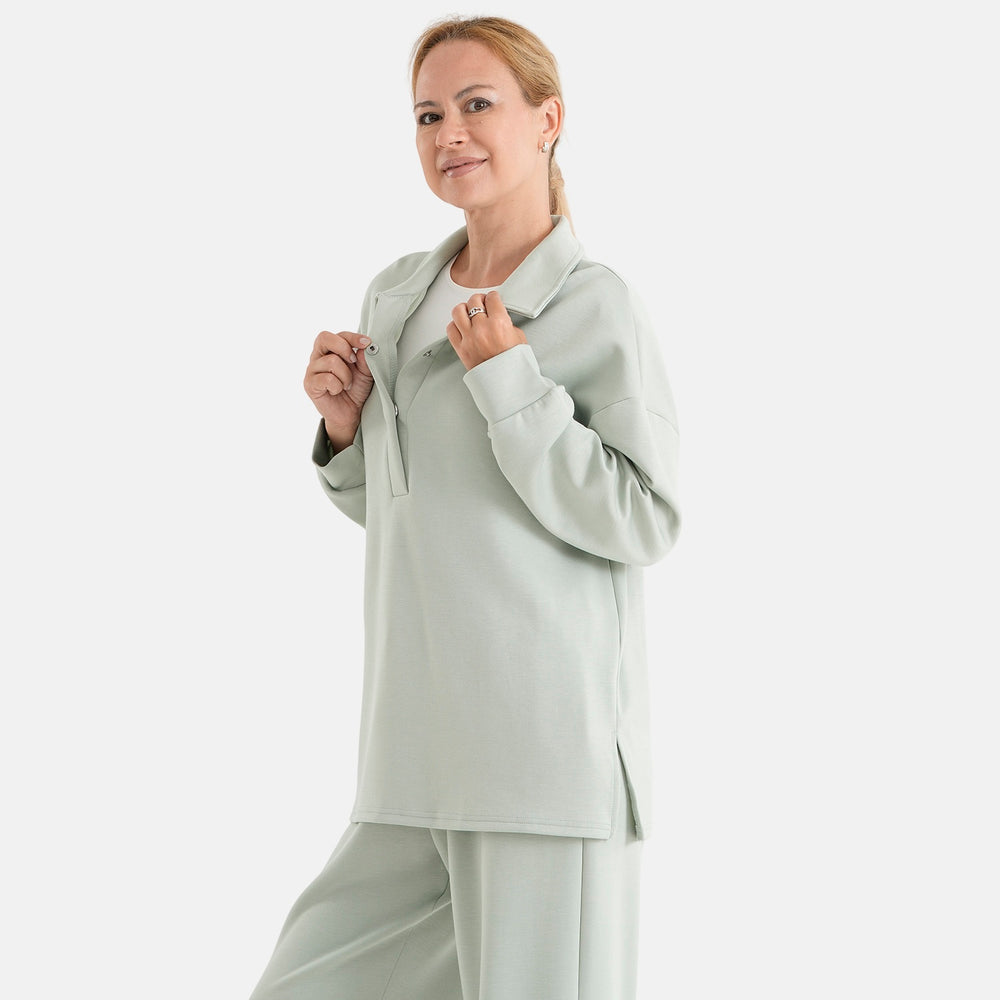 & Maisi Solid Top (Size - One Size) - Green & Green_8513617_5