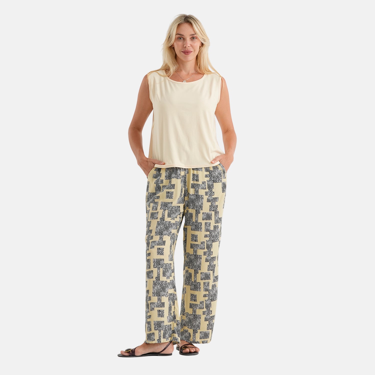 & Maisi Patterned Loungwear (Size - Large) - Yellow & Navy Blue_8521101