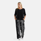 & Maisi Set of 2 - Short-sleeve Lightweight Solid Top & Printed Relax-Fit Trousers (Size L, 16-18) - Black & White_8531748_3
