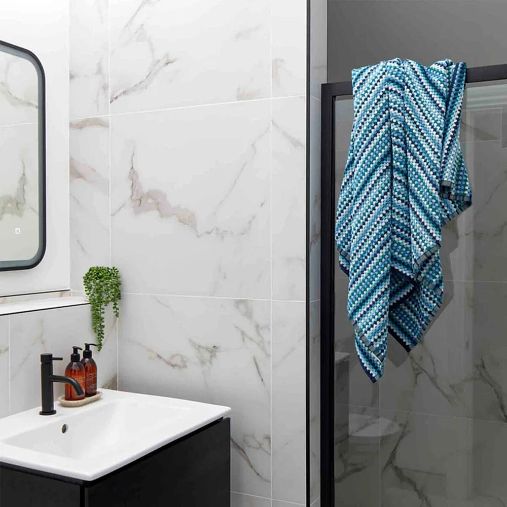 Christy - Carnaby Stripe 100% Cotton Bath Sheets (Size 160x90 CM) - Blue (550 GSM)_8552661