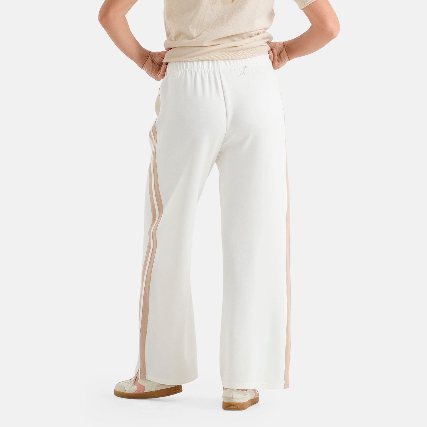 & Maisi Wide Leg Casual Trousers (Size L, 16-18) - White_8587344_2