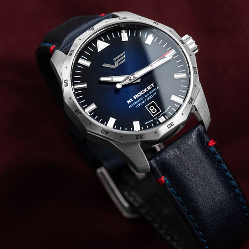 8588882_2.jpg