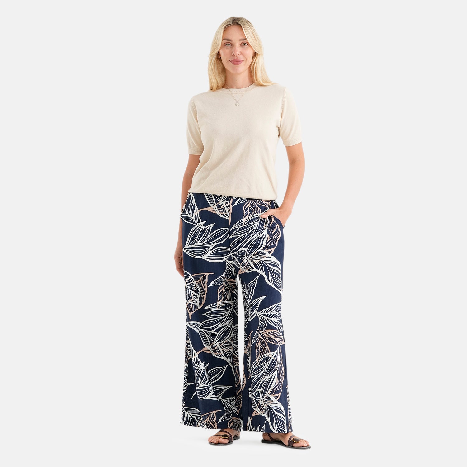& Maisi Viscose Wide Leg Printed Trousers (Size S, Fit 8 To 10) - Navy Blue & Cream_8589599