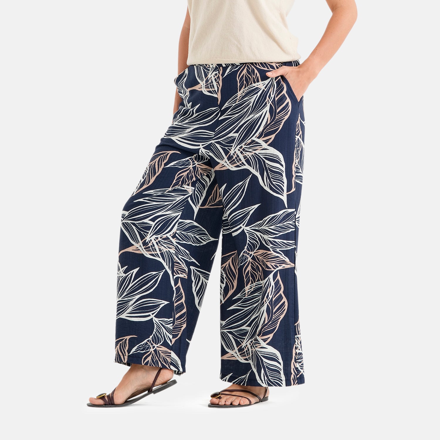 & Maisi Viscose Wide Leg Printed Trousers (Size S, Fit 8 To 10) - Navy Blue & Cream_8589599_4