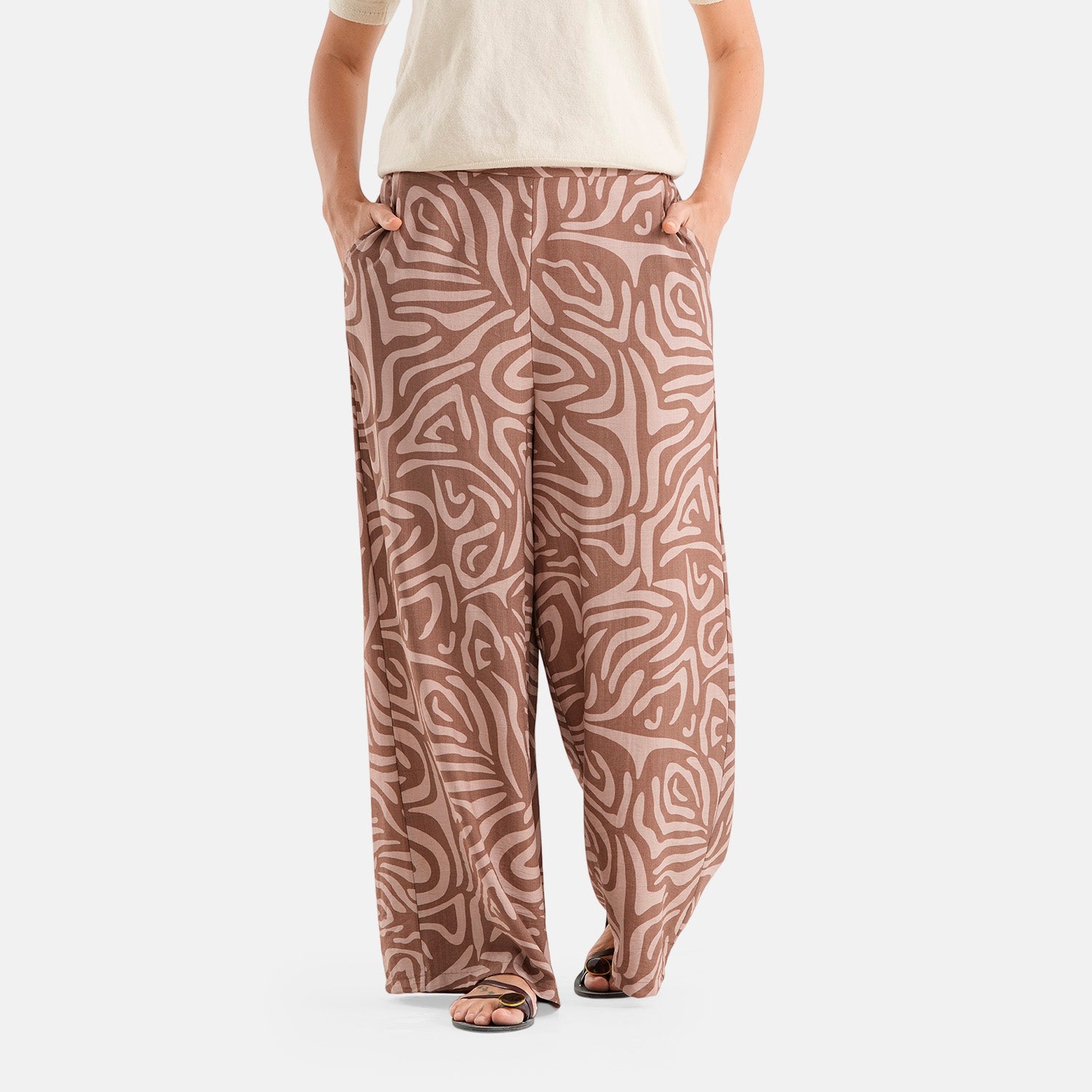 & Maisi Patterned Jean and Pant/Trouser (Size - Large) - Dark Brown_8590285_1