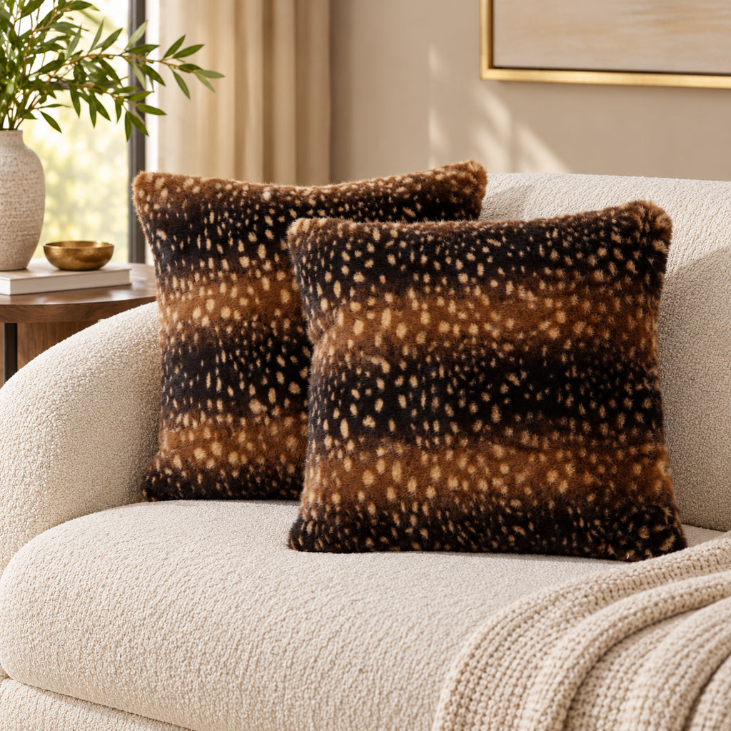Bliss & Beyond 2-Piece Reversible Deer Print Faux Fur Cushion Covers - Brown_8676623